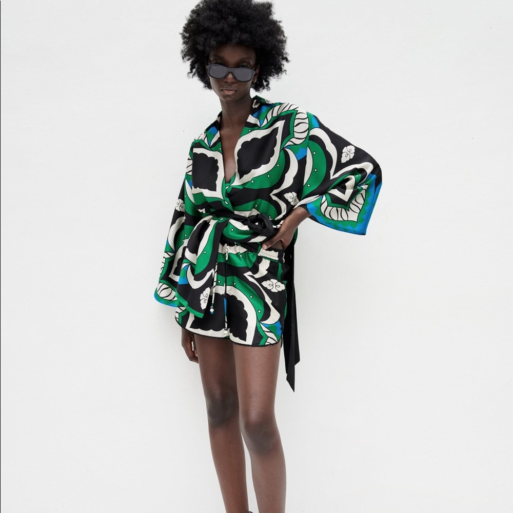 Zara green printed shorts with beaded drawstrings